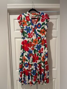 entro Floral V-Neck Top in Red, Blue, Orange & Green